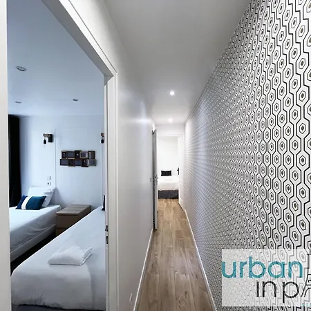 Urban Flat 14 - Charming 3 Bdr Flat In Appartement *