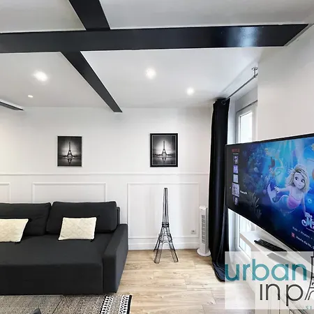 Urban Flat 14 - Charming 3 Bdr Flat In Paris