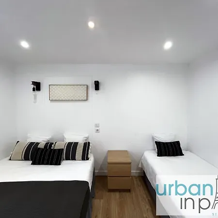 Appartamento Urban Flat 14 - Charming 3 Bdr Flat In *