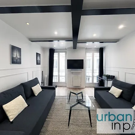 Urban Flat 14 - Charming 3 Bdr Flat In