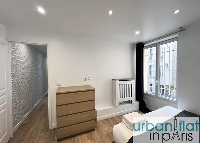 Urban Flat 14 - Charming 3 Bdr Flat In Paris
