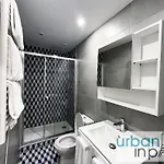 Urban Flat 14 - Charming 3 Bdr Flat In